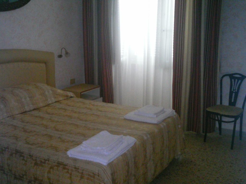 Villa Adele Ponza Szoba fotó